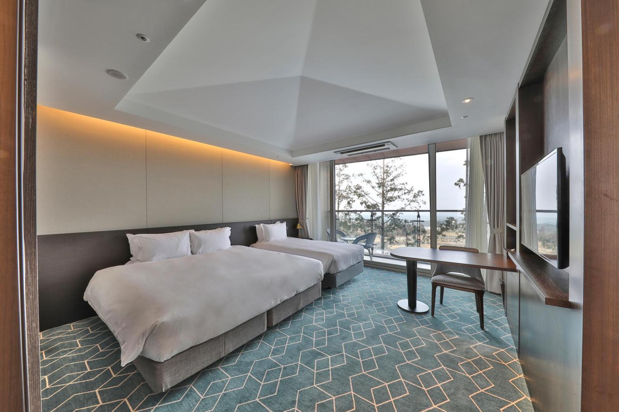 Camphortree Hotel And Resort Jeju Ngoại thất bức ảnh