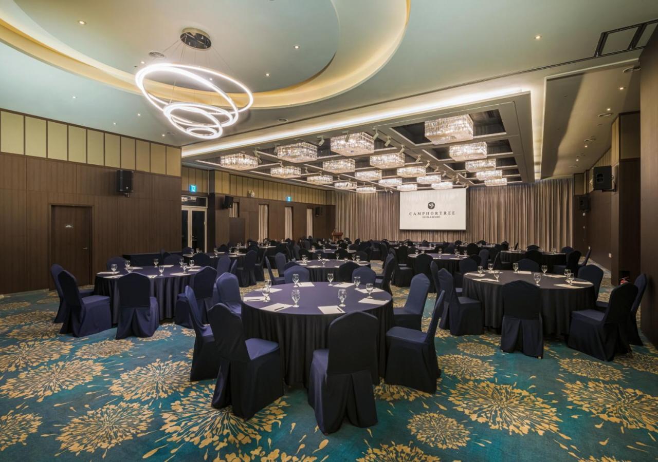 Camphortree Hotel And Resort Jeju Ngoại thất bức ảnh